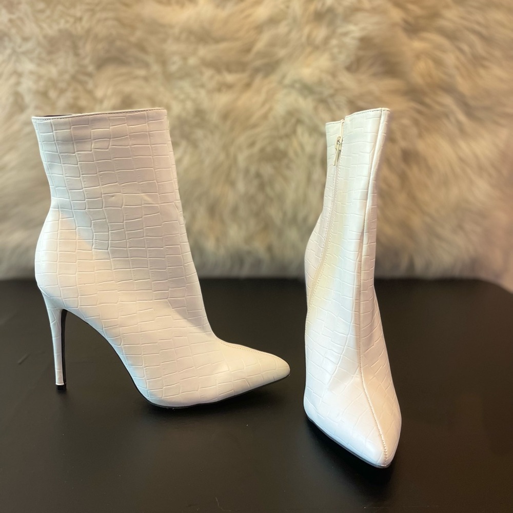 New White boots